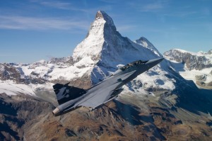 Gripen_vor_Matterhorn_5886_047