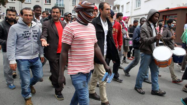 manifestation-de-200-migrants