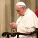 Au Vatican les langues se délient concernant le pape