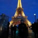 La Tour Eiffel évacuée, policiers et militaires encadrent le périmètre