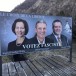 Affiche “Votez fasciste”: Lorsque l’extrême gauche valaisanne démontre toute sa haine de l’UDC et de la démocratie