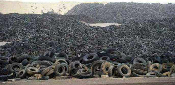 montagne-pneus-gaza