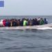 Des migrants clandestins débarquent sur une plage espagnole sous le regard médusé des vacanciers (Vidéo)