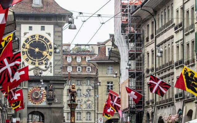 Pas de Suisse à 10 millions : la Romandie impose son veto à une Suisse alémanique en éveil