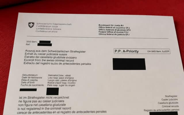 Le Conseil des États veut exiger le casier judiciaire pour les permis de séjour
