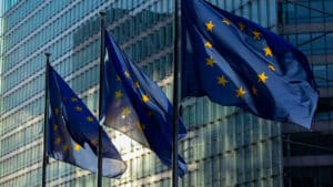 Réglementation européenne : Green Deal, RGPD, OGM... Comment Bruxelles fragilise PME, agriculteurs et États