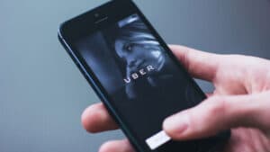 Fausses courses, vrais millions : Uber Suisse pris au piège