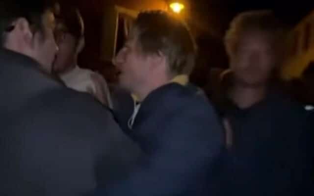 Île de Groix : Erik Tegnér agressé, des commentaires appellent à « lui faire une Quentin »