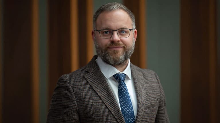 « La Hongrie a perdu une bataille, mais le mouvement souverainiste n'a pas perdu la guerre » : grand entretien avec Balázs Orbán