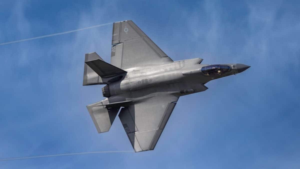 Le PS veut une enquête sur le F-35, l’avion aux conditions d’acquisition furtives