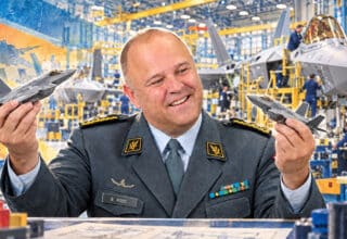 Scandale F-35 (suite) : Benedikt Roos en veut plus, et l'annonce chez Lockheed Martin