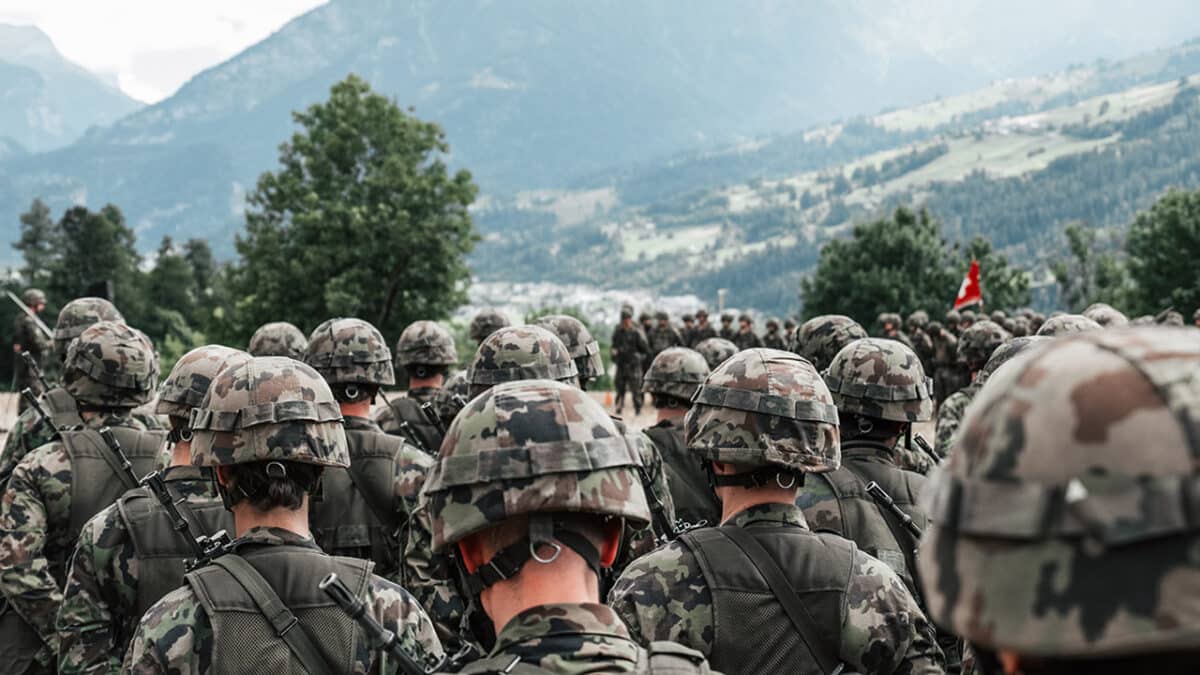 Neutralité : les officiers fribourgeois appellent à voter oui