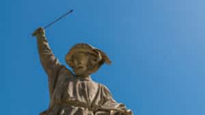 Guillaume Tell représenté par l'artiste tessinois Vincenzo Vela (1856). Il tient un carreau d'arbalète à la main, symbole de liberté et de résistance. Photo : Marlon (Adobe Stock)
