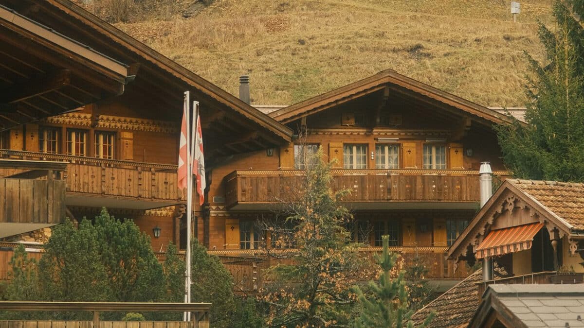 Villas « trop grandes » : la pénurie de logements justifiera-t-elle de nouvelles taxes, voire pire ?