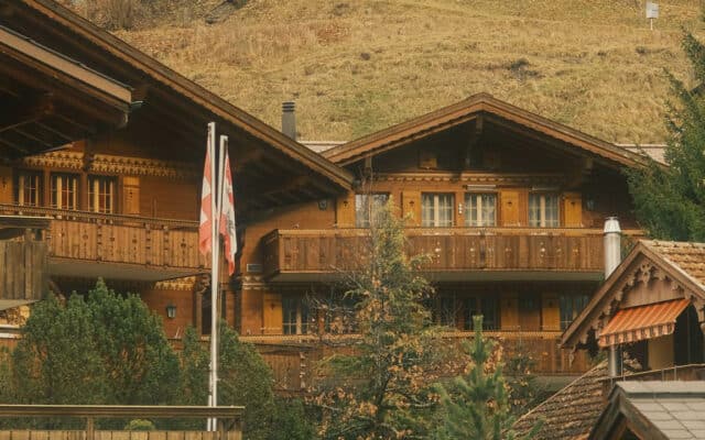 Villas « trop grandes » : la pénurie de logements justifiera-t-elle de nouvelles taxes, voire pire ?