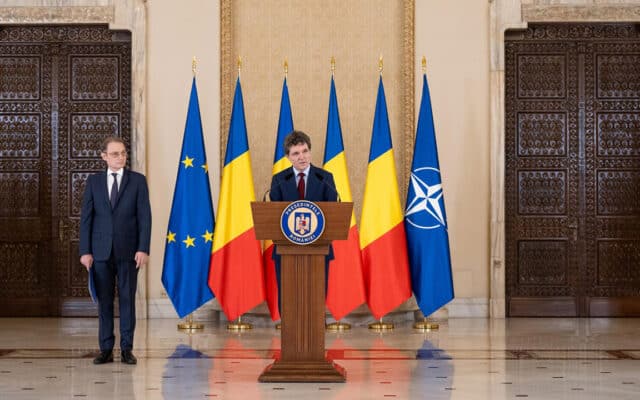 Roumanie : Nicușor Dan écarte les élections anticipées en invoquant les créanciers